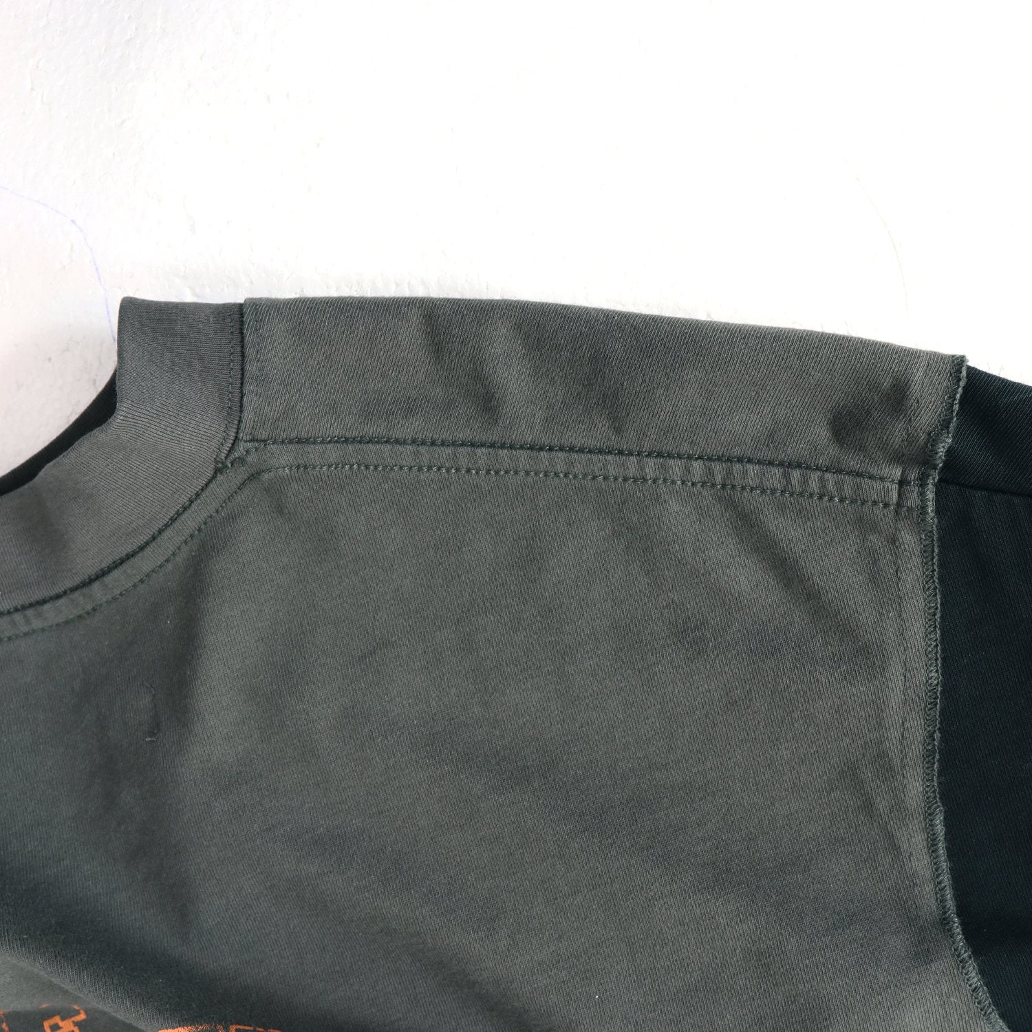 RRR123 CVA Colorblock Graphic T-Shirt — detail