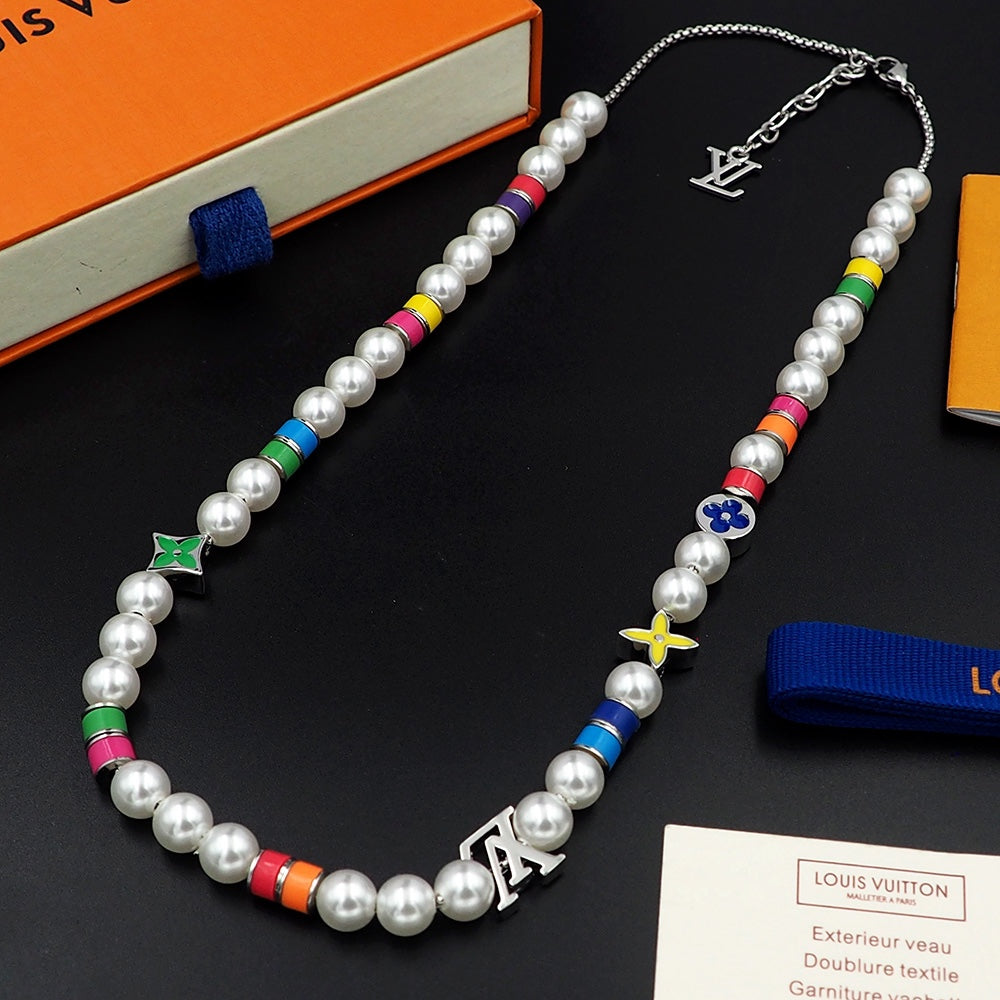 18K Louis Vuitton MNG Pearls Party Necklace