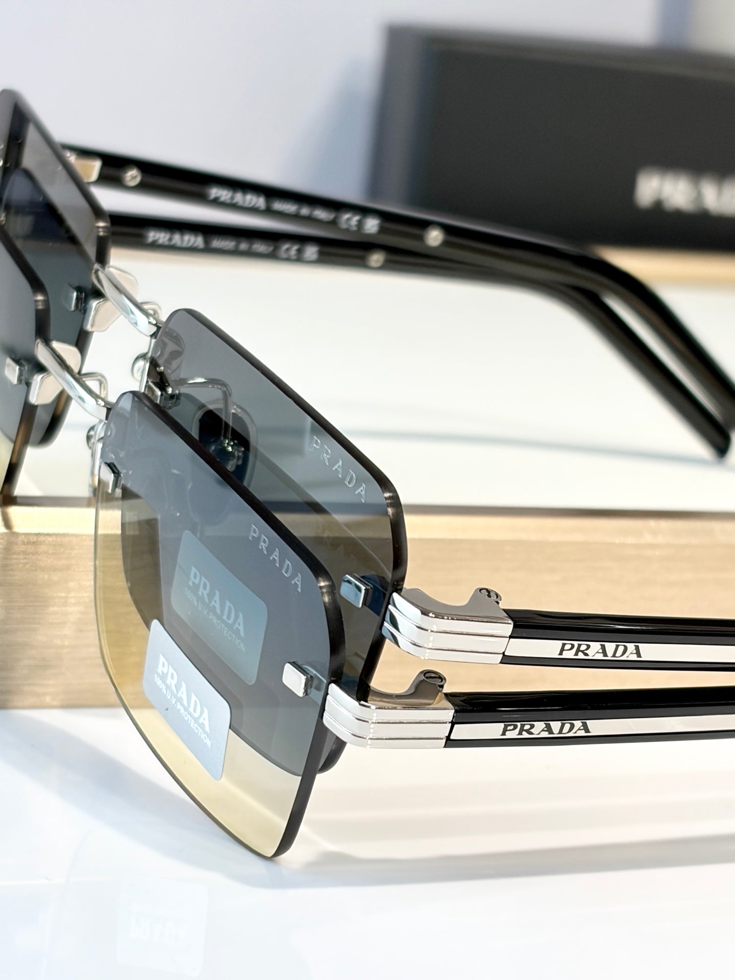 PRADA Sunglasses-PR D55S